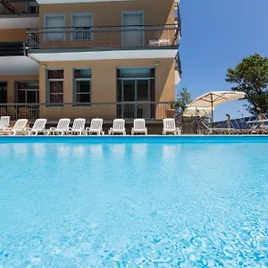 3* Otel Atlas